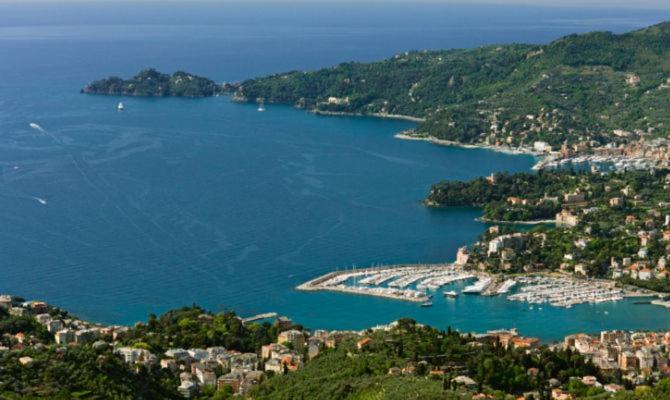 Relax Al Guardastelle - Free Parking & Air Condition - Swimming Pool Additional Pay Rapallo Exterior photo